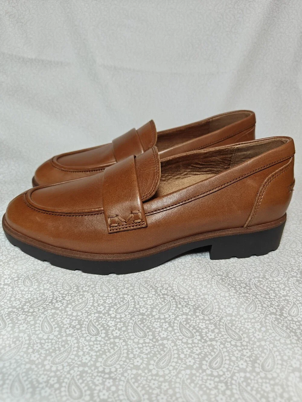 Vionic Cleo Leather Lug Sole Slip On Brown Loafers Arch Support Comfy Women 6.5